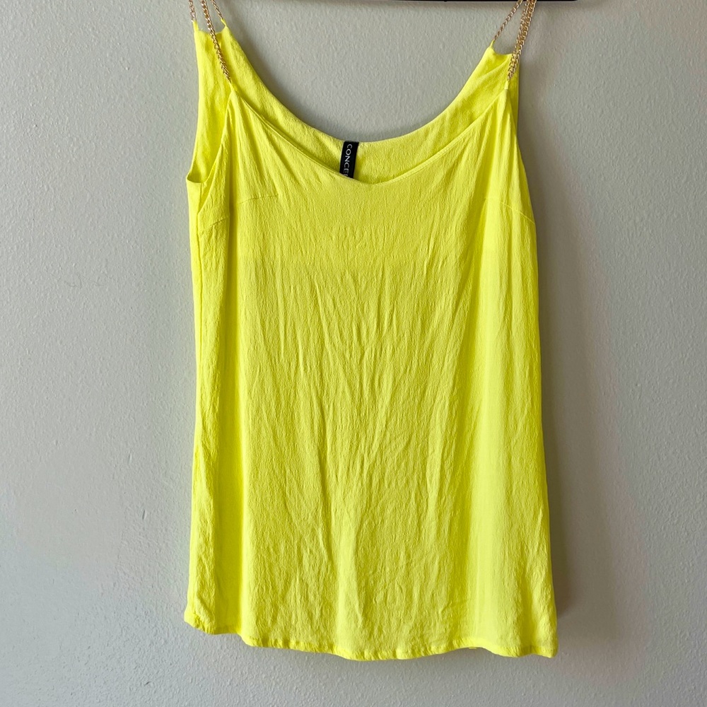 Concept club top